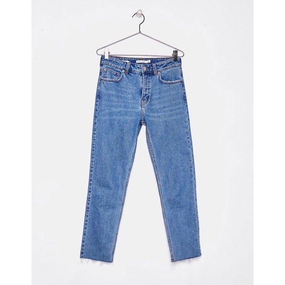 straight cropped jeans bershka